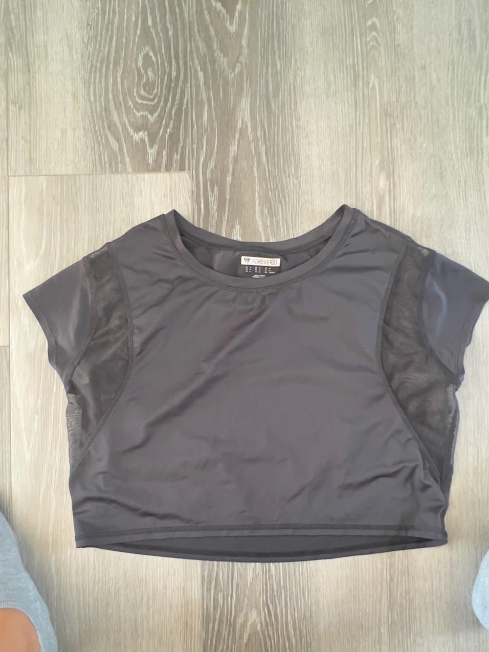 Forever 21 Black Cropped Mesh-Panel Tee
